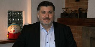 Artur Dziambor o zachowaniu Grzegorza Brauna: Sam decyduje o wykonywaniu swojego mandatu posła