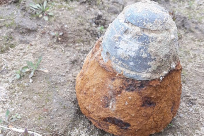 Zapalnik pocisku artyleryjskiego w Zbylitowskiej Górze