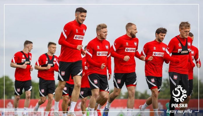 Znamy skład reprezentacji Polski. Sousa zaskoczył!