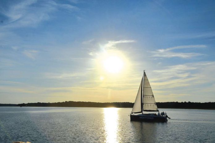 Fonograf - Lato pod żaglami