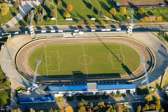 Stadion żużlowy