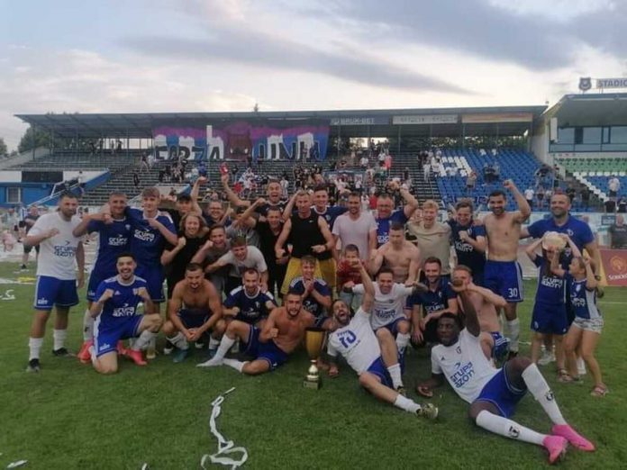 Unia-Tarnów-awans- Baraż o 3. ligę. Unia wygrywa i świętuje awans!