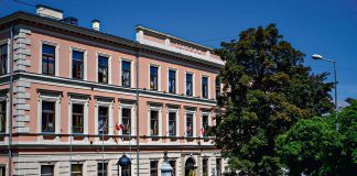 Wójtowie interweniują w sprawie planowanych cięć w oświacie