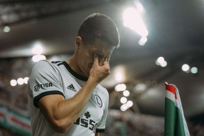 Bartosz-Kapustka-Legia Bartosz Kapustka wypada z gry na kilka miesięcy