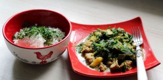 Curry zielone z cukinią