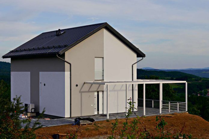 W Janowicach powstał pierwszy w regionie tarnowskim budynek samowystarczalny