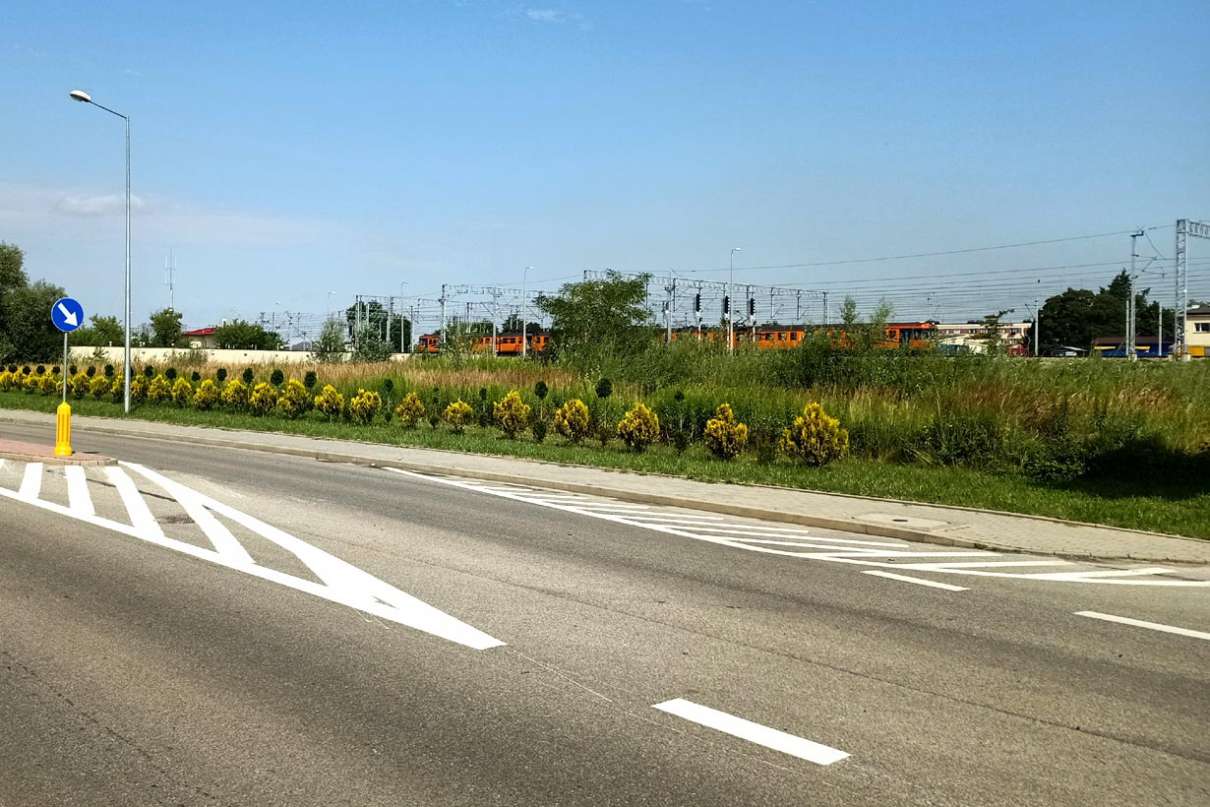 Działka przy parkingu