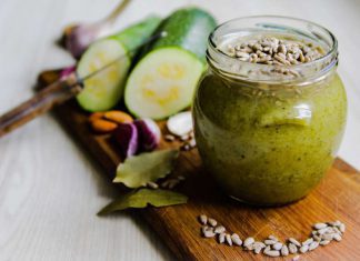 Krem z cukini ze słonecznikiem