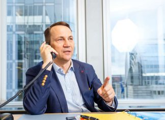 Radosław Sikorski: To jest znacznie gorsze niż powiedzenie o kimś, że ma wytłuszczone włosy