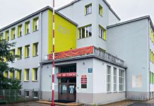 ZST w Tarnowie-Mościcach ma już 90 lat i wielu znanych absolwentów ZST Tarnów-Mościce