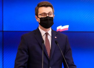 Rzecznik rządu: Całkowity lockdown to bardzo mało prawdopodobny wariant