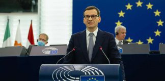 Premier w PE: Stoimy u progu ogromnego kryzysu gazowego i energetycznego