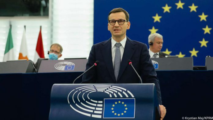 Premier w PE: Stoimy u progu ogromnego kryzysu gazowego i energetycznego