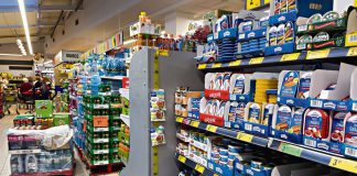 Tarnów dyskontami stoi