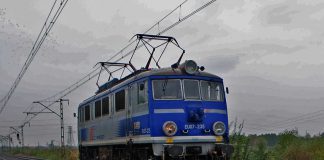 Tarnów. Śmiertelne potrącenie na torach