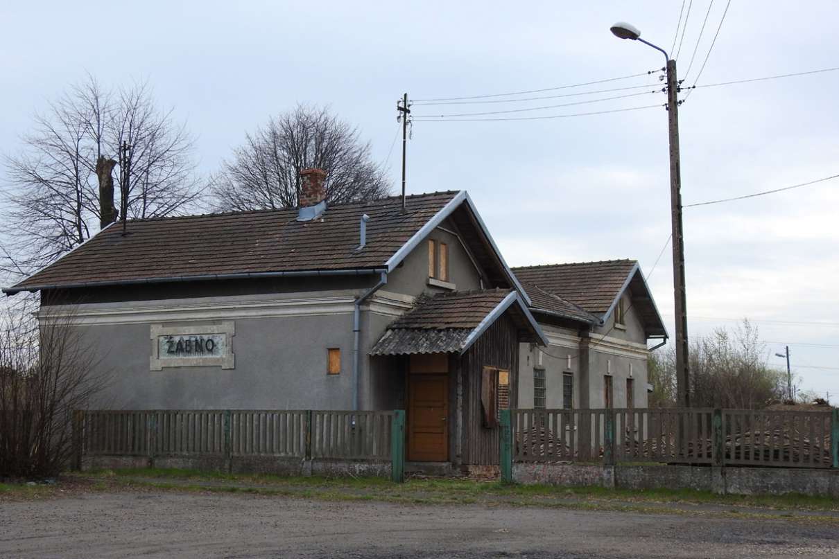 Żabno stacja
