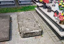 nagrobek kapitana Wiktoryna Tretera