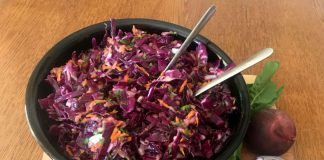 Surówka z czerwonej kapusty