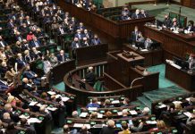 Sejm uchwalił ustawę o pomocy obywatelom Ukrainy. Jest przepis o bezkarności