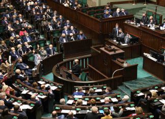 Sejm uchwalił ustawę o pomocy obywatelom Ukrainy. Jest przepis o bezkarności