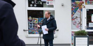 Tusk do Morawieckiego: Lepiej wyjść z propagandowej bańki i porozmawiać z ludźmi