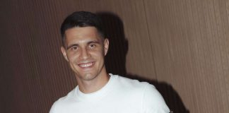 Oficjalnie: Bartosz Kapustka na dłużej w Legii Warszawa!