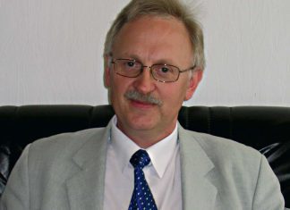 Dr Zbigniew Martyka