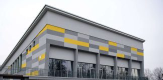 Hala sportowa w Gumniskach