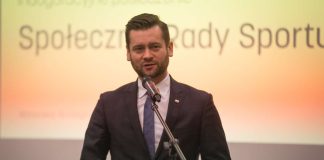 Zwolnienia z WF-u. Minister sportu i rekreacji zapowiada zmiany