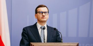 Premier z apelem do TVN: Nie wpisujcie się w rosyjski scenariusz pisany na Kremlu