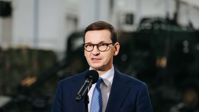 Mateusz-Morawiecki-w-Tarnowie Skażona Odra. Morawiecki zapowiada zaostrzenie przepisów