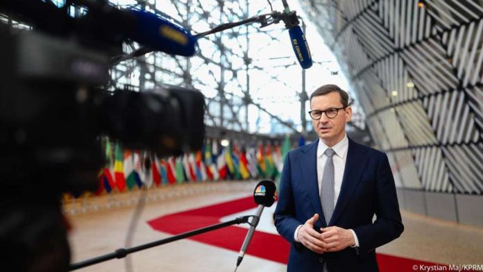 Mateusz Morawiecki: Nasza polityka społeczna, w porównaniu do tej spod znaku PO-PSL, to jest niebo a ziemia
