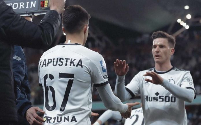 Piłka nożna. Dziennikarz o Kapustce: Jeżeli będzie zdrowy i w formie, Michniewicz powoła go do reprezentacji