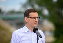 Premier spotkał się z samorządowcami. „Kiedy u naszych granic trwa wojna, nie możemy pozwolić sobie na podziały i spory” Premier: Za tyle każdy samorząd będzie mógł kupić węgiel