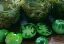 Sałatka-zielone-pomidory