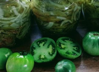 Sałatka-zielone-pomidory