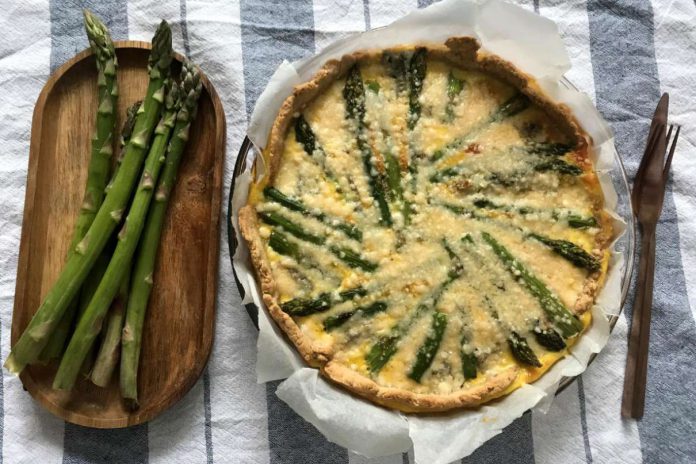 Tarta ze szparagami