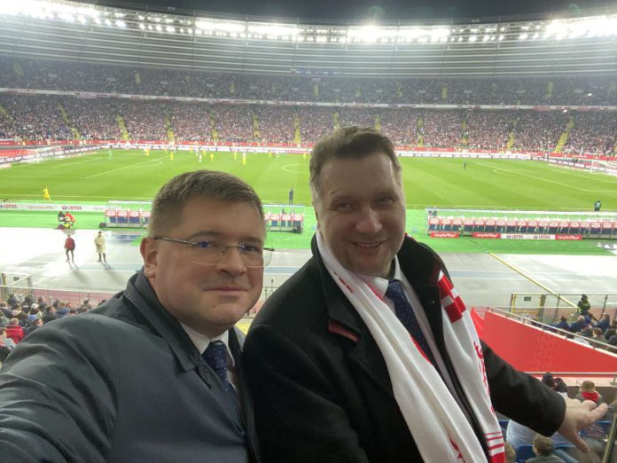 Wiceminister edukacji: Znam nauczycieli, którzy zarabiają 11 tys. netto