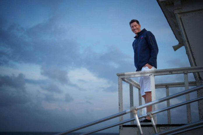 Piłka nożna. Debiut Lewandowskiego w El Clasico?!