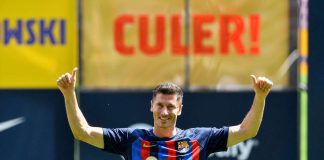 Piłka nożna. Lewandowski debiutuje w Barcelonie. Gdzie można obejrzeć mecz?