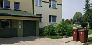 Mieszkańcy Osiedla Zielonego skarżą się na zapach dobiegający z pojemników na śmieci