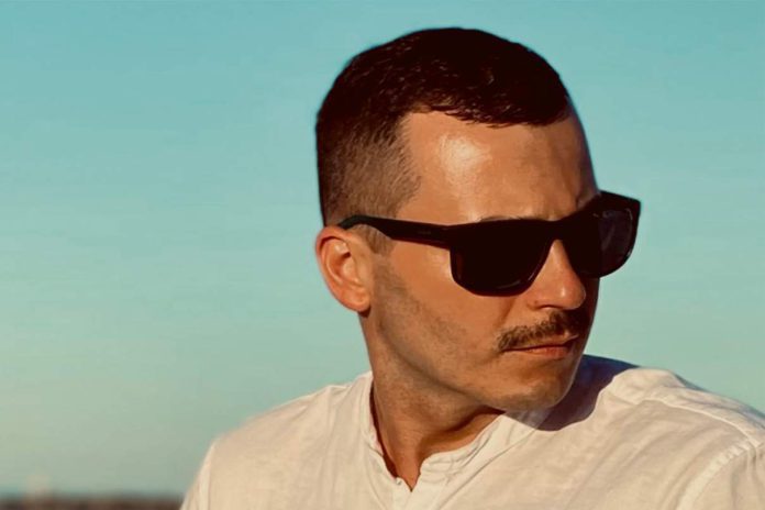 Zapuść wąsy i się zbadaj!