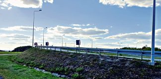 niebezpieczny zakręt w Ładnej