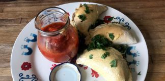 Pieczone pierogi z soczewicą