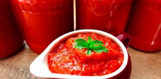 Sos do spaghetti z cukinii