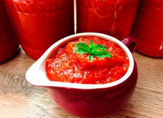 Sos do spaghetti z cukinii