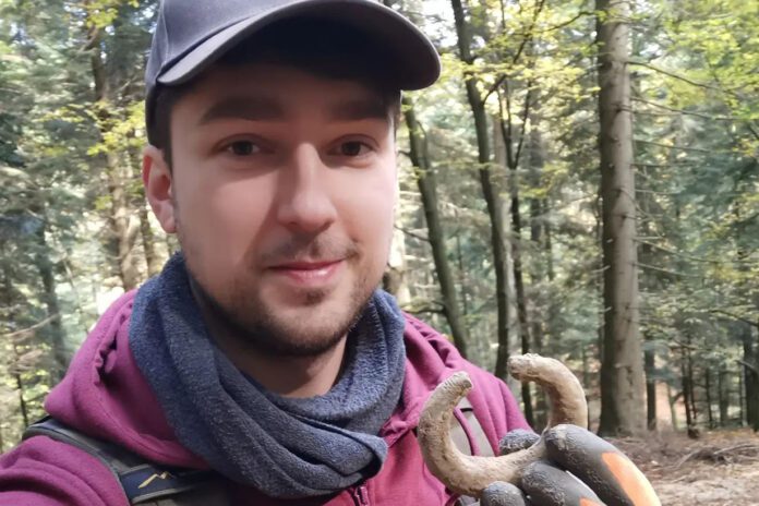 Bransoleta z epoki brązu odnaleziona w okolicach Bochni