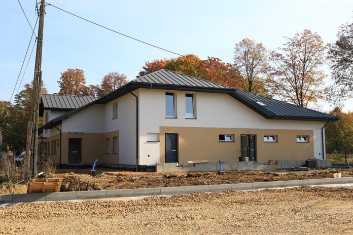 Budowa Centrum Kultury w Niedomicach w toku