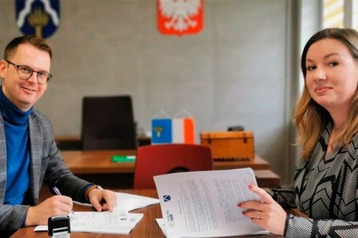 Budowa kanalizacji i stacji uzdatniania wody w gminie Wietrzychowice