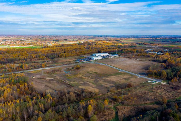 Inwestorzy zaciskają pasa Niesprzedane działki w Tarnowie Inwestorzy zaciskają pasa Niesprzedane działki w Tarnowie